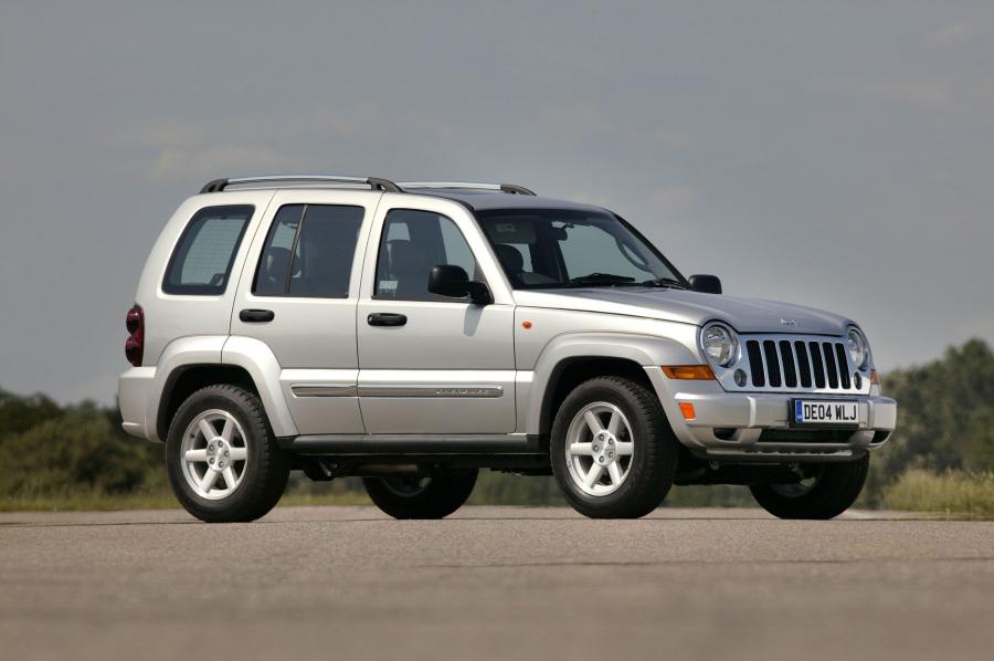  Jeep Cherokee 2002 года  (фото 26 из 130)